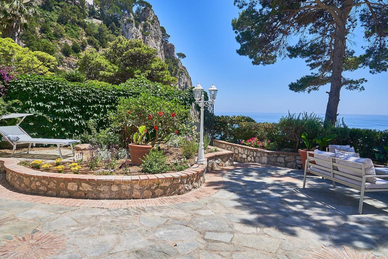 Acomodação com café da manhã  To Be Sea View Capri